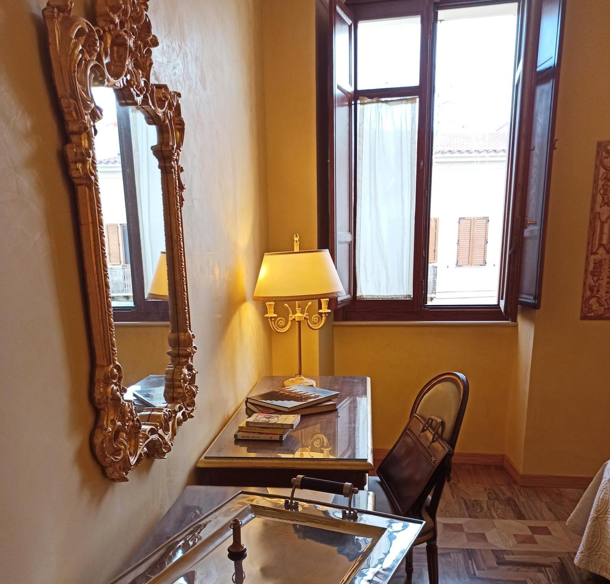 Blao Boutique Hotel Oristano Bagian luar foto